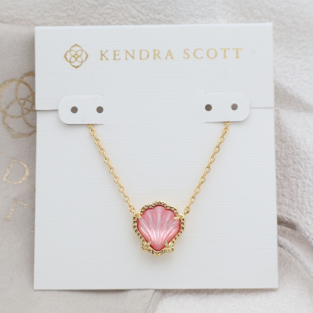 Kendra Scott Brynne Gold Shell Necklace Gold NEW